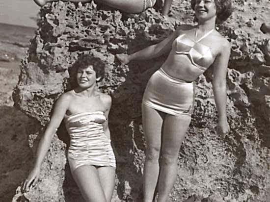 Retro Tasarım ve Grafiklerde Eskiyi Yeniden Kullanma Sanatı